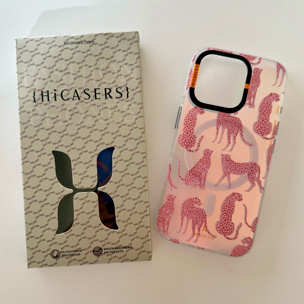 🪩 HiCASERS Pink Prowess iPhone 16 Pro Cheetahs Pattern Iridescent Case - Pink